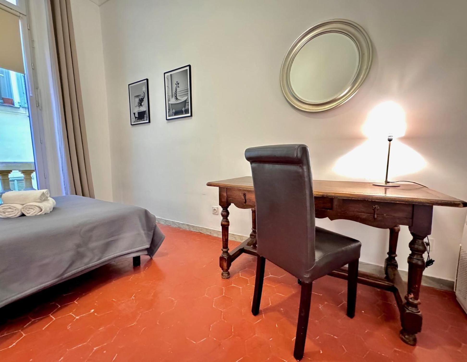 Aparthotel Riviera - Pont Vieux 2 - Old Town - Charm 2 Bedrooms Apartement Ac - 5Mn Beach نيس المظهر الخارجي الصورة
